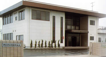 �C�ɂȂ�����̉ˋ��ɑq�ÎY�Ɗ������